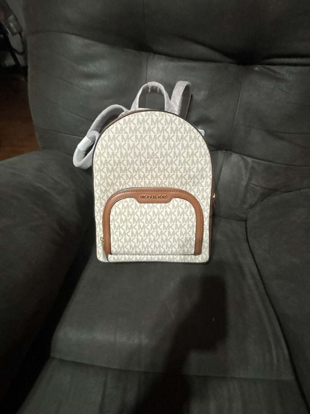 Michael Kors Jaycee Medium Zip Pocket Backpack in Vanilla